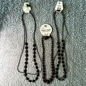 NWT New Fashion Jewelry Bundle 3 Earring and Necklace Beautiful Beaded Sets